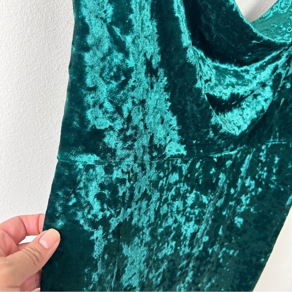 NWT - Lulus Drape Front Green crushed velvet mini dress size: XL - Picture 6 of 14